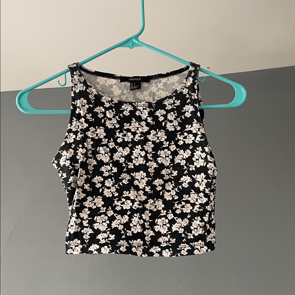 Forever 21 Black and White Floral Tank Top